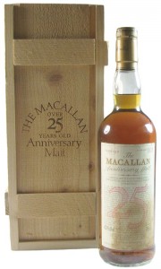 Macallan 1964 25 Year Old Anniversary Malt with Box (Bad Label)